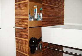 Detailansicht Waschschrank